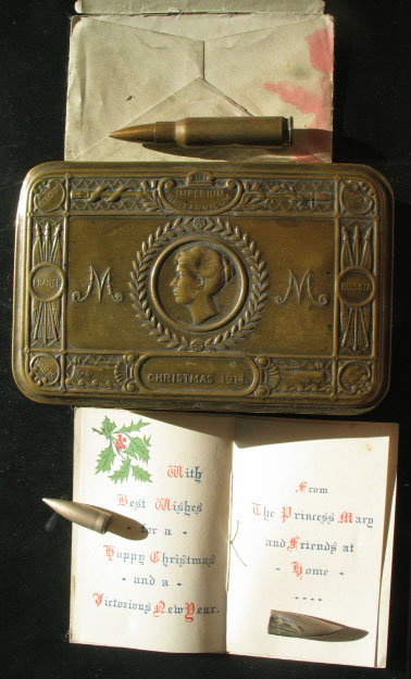 christmas-tin-1914.jpg